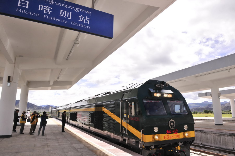 Les immenses changements du réseau de transport au Tibet depuis 50 ans