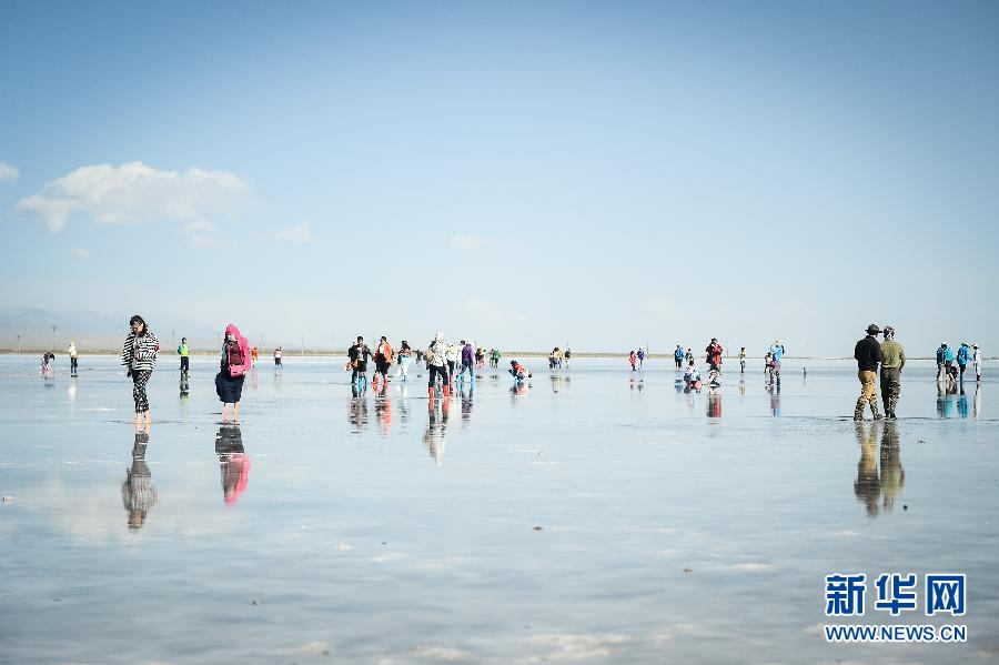 Photos - La beauté du lac salé Chaka