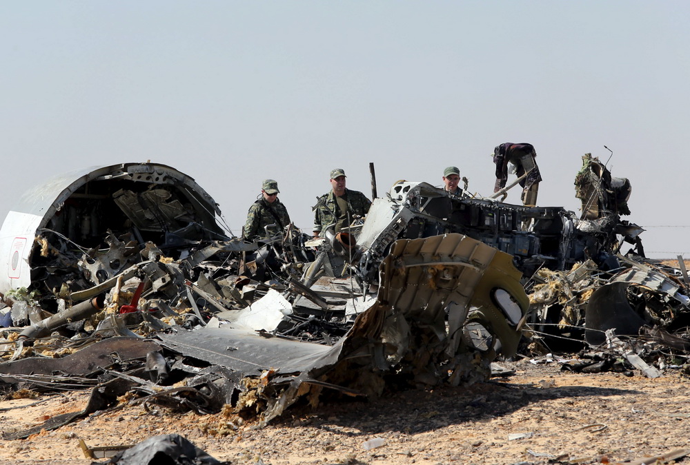 Moscou promet de mener une enquête exhaustive sur le crash d'un avion russe en Egypte