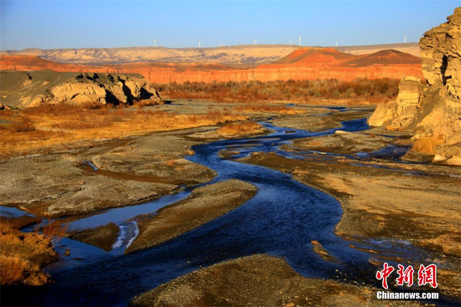 Xinjiang : les paysages flamboyants de la vallée de Honghe