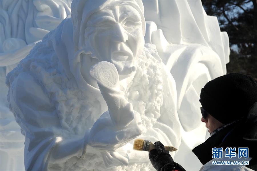 Harbin : les chefs-d'?uvre du Concours international de sculpture sur neige pour étudiants