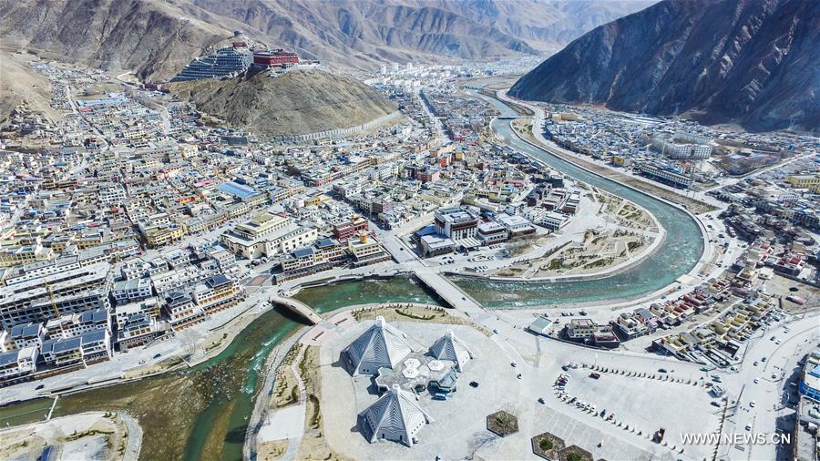 Chine : la préfecture de Yushu après sa reconstruction