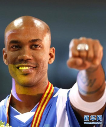 Le basketteur américain Stephon Marbury a re?u la ? carte verte chinoise ?