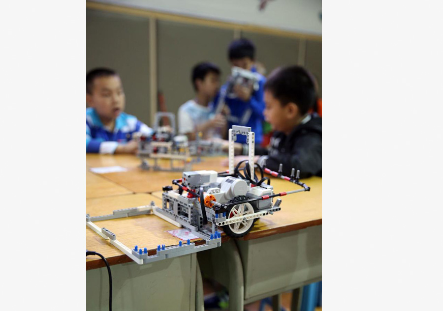 Un challenge robotique pour 400 jeunes Chinois 