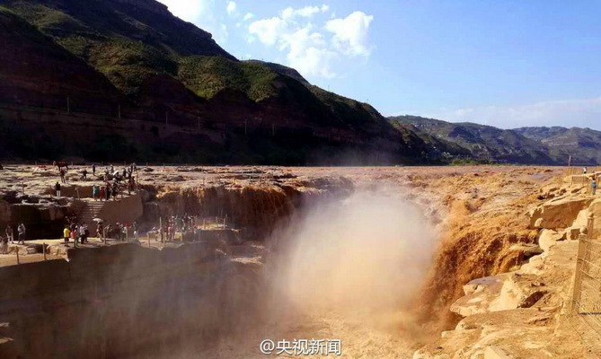 Les cascades du Fleuve Jaune de Hukou sont entrées dans leur période d'observation la plus spectaculaire