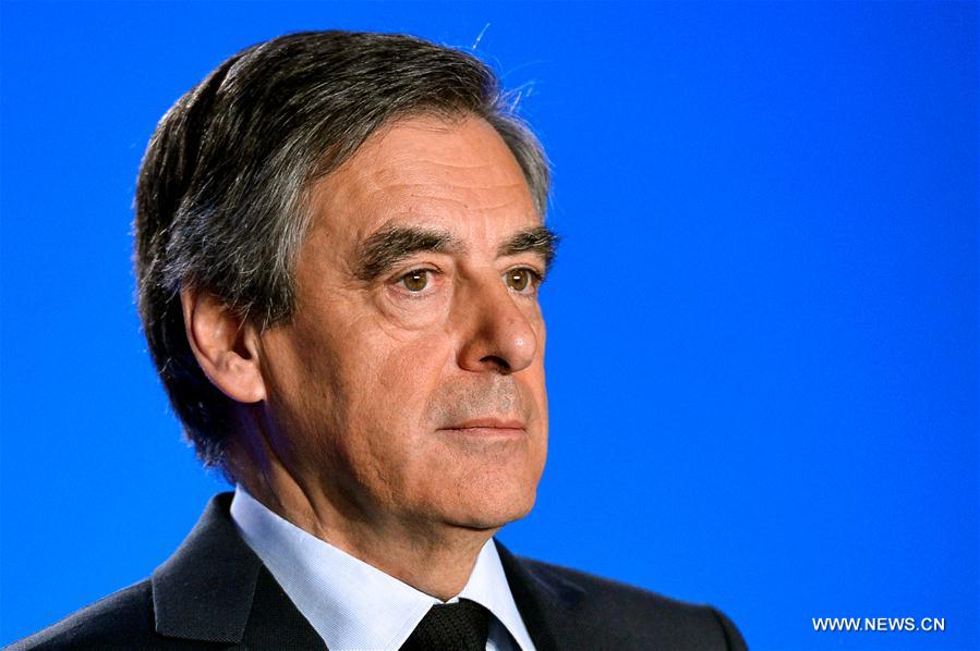 Fran?ois Fillon détaille la nouvelle mouture de son 