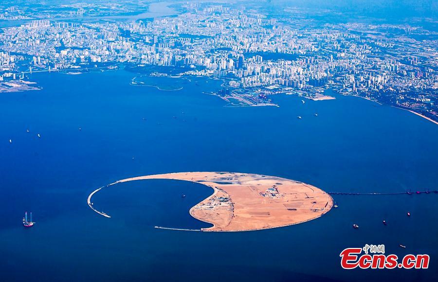 Hainan : construction d'une imposante ?le artificielle