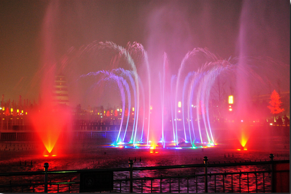 La fontaine musicale de la Grande pagode de l'Oie Sauvage de Xi'an