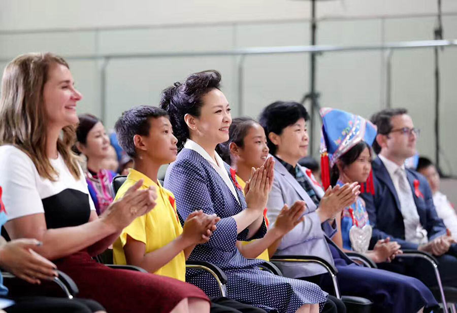 Ouverture d'un camp d'été pour les enfants touchés par le VIH/SIDA à Beijing