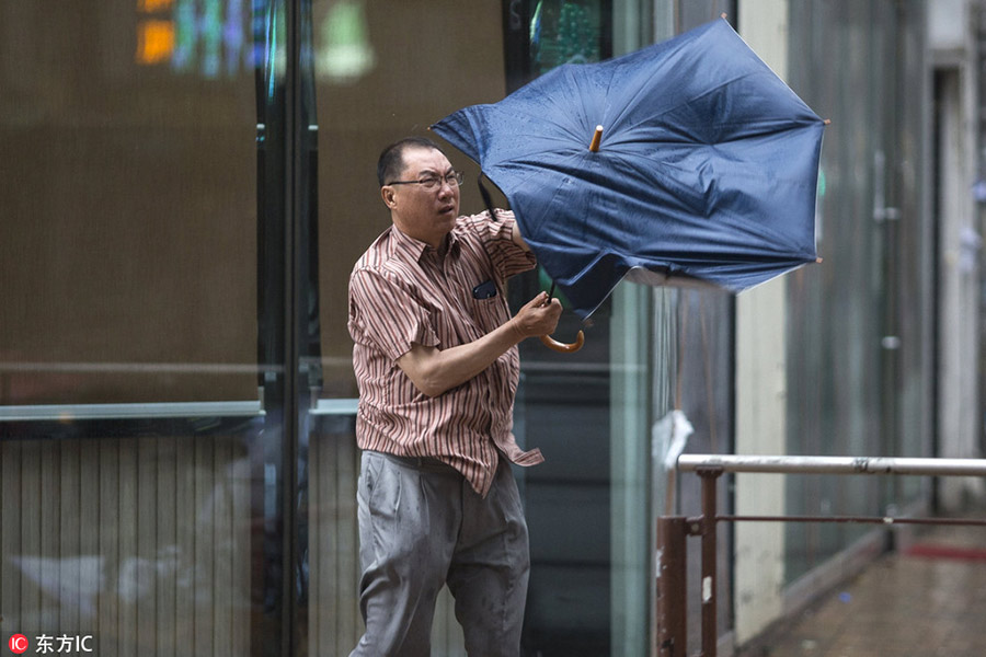 La Chine frappée par le typhon Hato