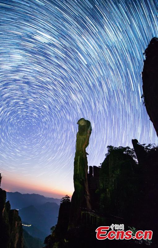 La nuit étoilée du mont Sanqing