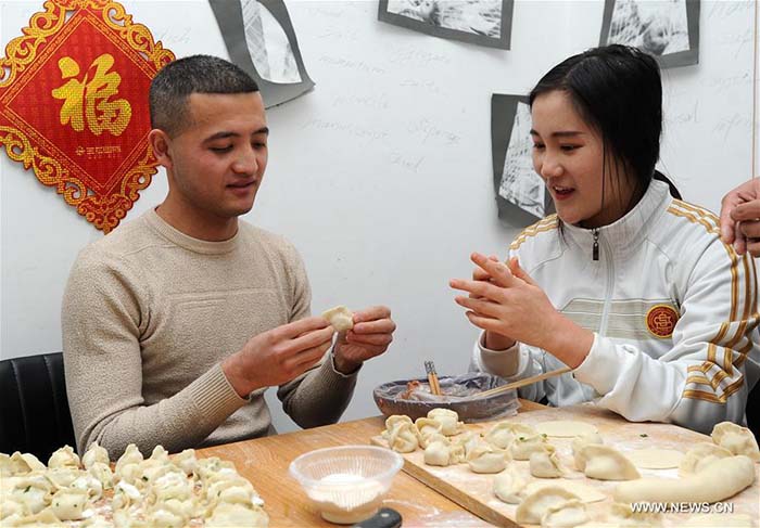 Célébration de la fête du solstice d'hiver en Chine