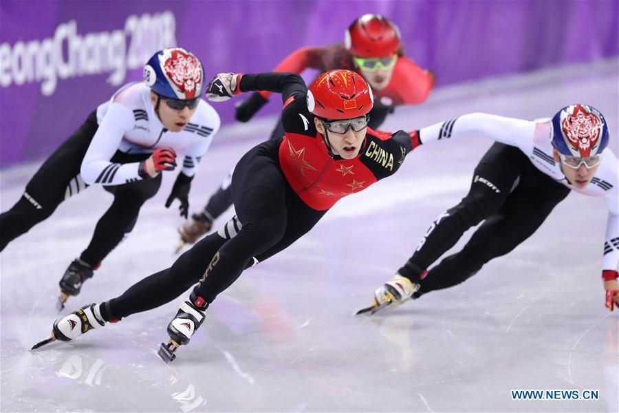 Jeux olympiques d'hiver : le Chinois Wu Dajing remporte l'or du 500m