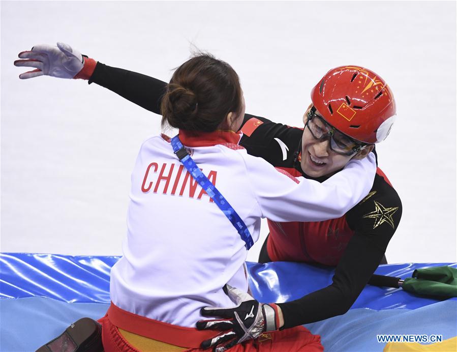 Jeux olympiques d'hiver : le Chinois Wu Dajing remporte l'or du 500m