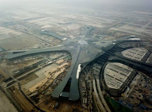 Le nouvel aéroport de Beijing bénéficiera d'un réseau de transport ? 5+2 ?