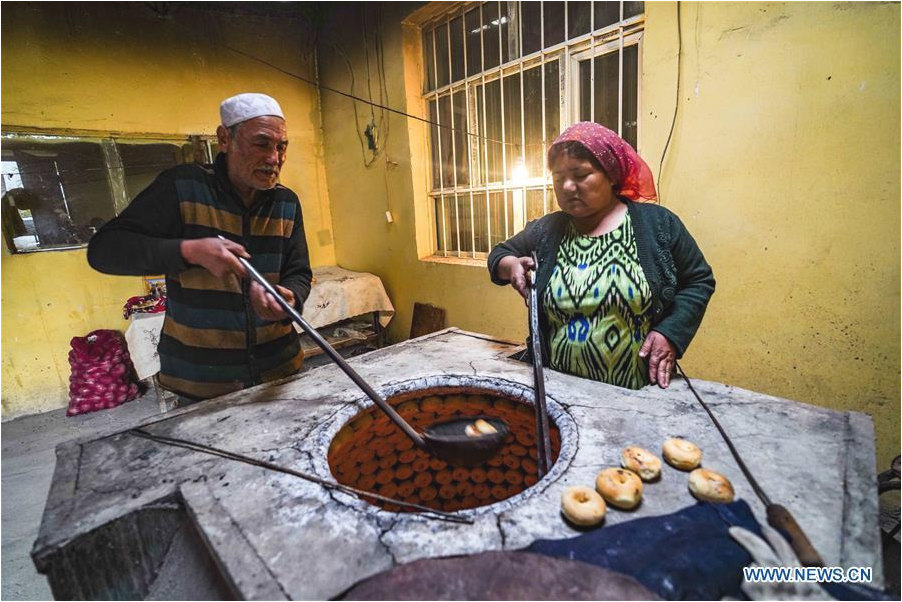 Un patissier chinois dans le Xinjiang 