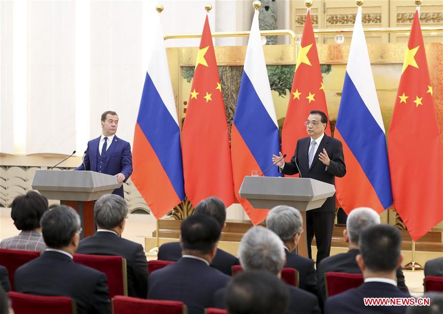 La Chine et la Russie s'engagent à renforcer la confiance mutuelle et les relations économiques