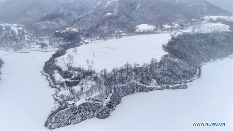 Chutes de neige à Beijing après les vacances de la fête du Printemps 