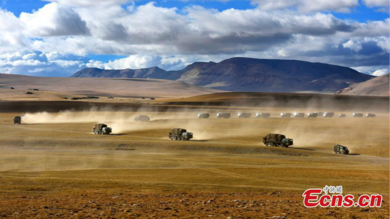 L'APL organise un exercice de défense aérienne au Tibet