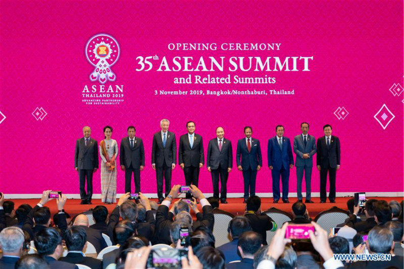 Ouverture du 35e sommet de l'ASEAN en Tha?lande avec un accent mis sur le multilatéralisme et la connectivité