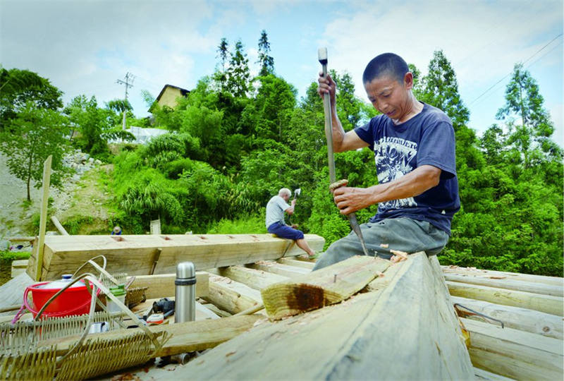 Technique du patrimoine culturel immatériel dans le Fujian : le pont en arc en bois sans clous ni rivets qui tient depuis un siècle