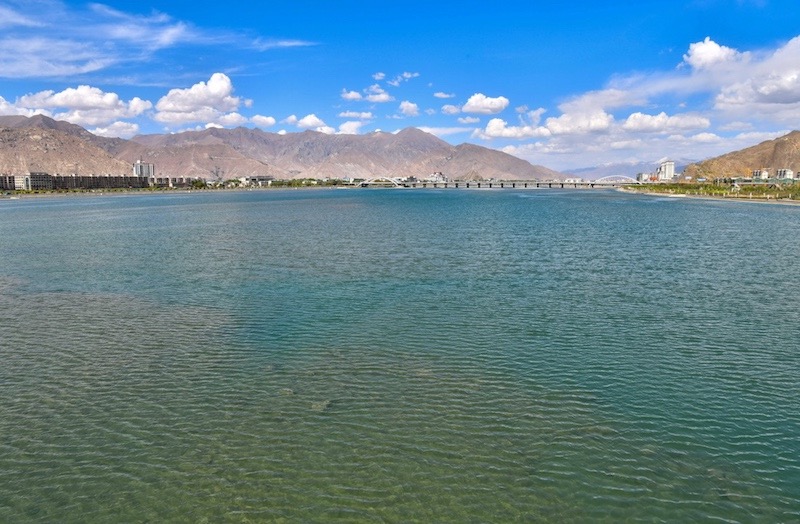 Lhassa, la ? ville d'eau du plateau ?