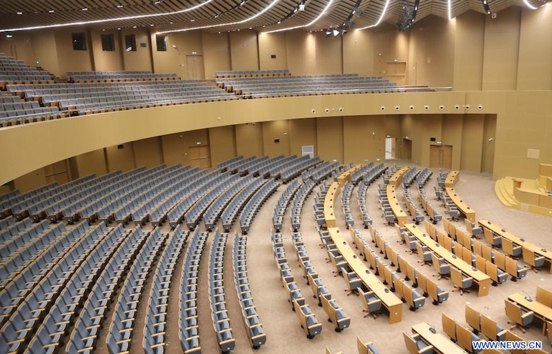 La Zambie inaugure un centre de conférence moderne financé par la Chine