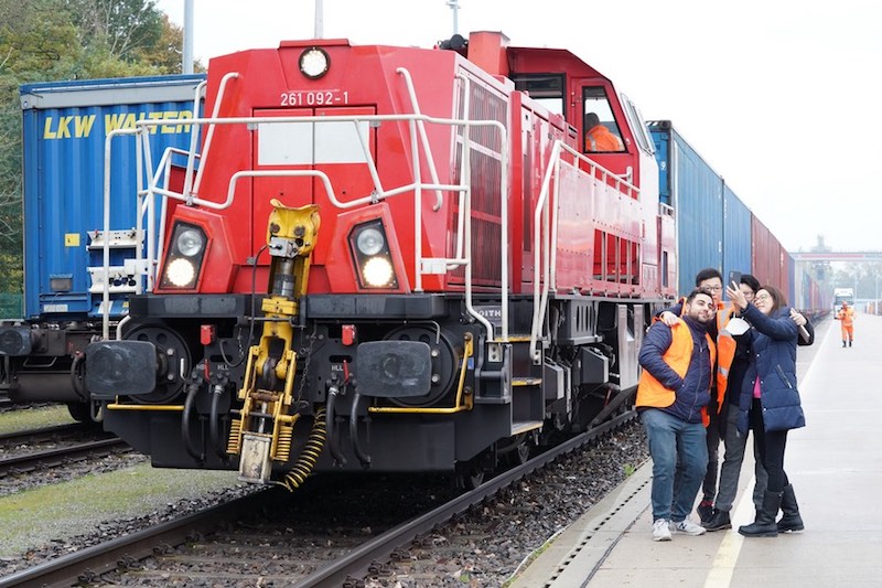 Le 10.000e train de fret Chine-Europe de l'année 2022 arrive en Allemagne