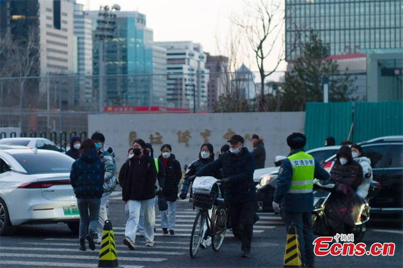 Beijing : avec le début du nouveau semestre, les élèves retournent sur leur campus