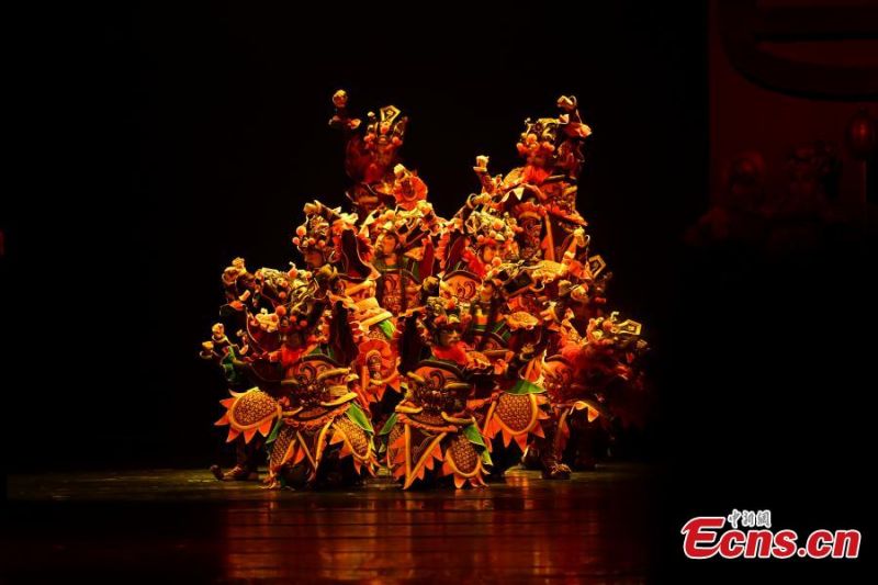 Liaoning : des troupes de danse concourent pour le Prix Lotus à Shenyang