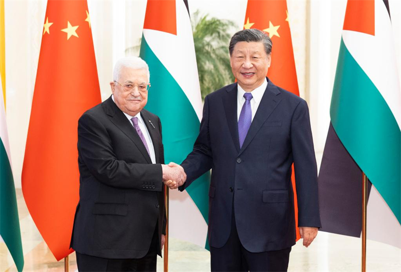 Entretien entre les présidents chinois et palestinien