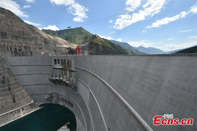 La centrale hydroélectrique de Baihetan, le plus grand corridor d'énergie propre au monde