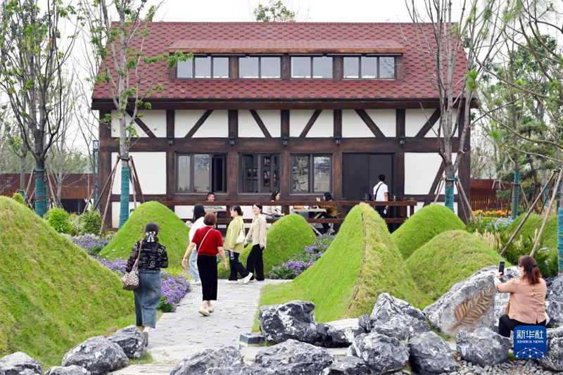 Découvrez la beauté des jardins lors de la 14e Exposition internationale des jardins de Chine