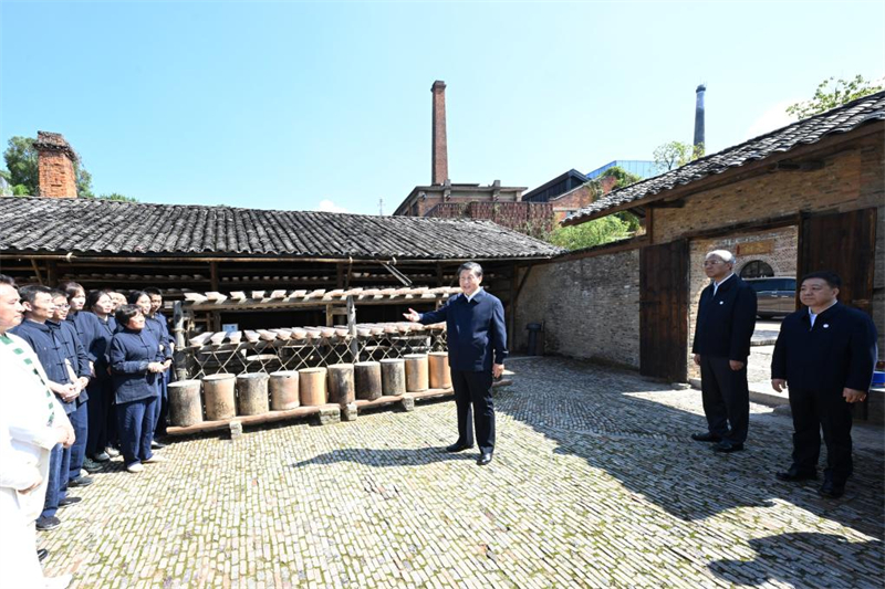 Xi Jinping inspecte Jingdezhen et Shangrao dans la province orientale du Jiangxi