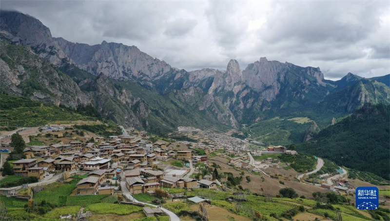 Le village de Zhagana a re?u le titre de ? Meilleur village touristique ?