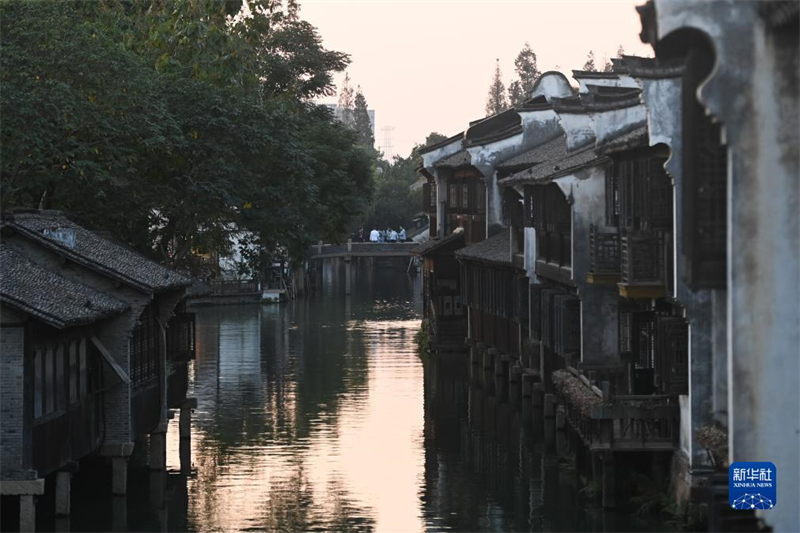 Zhejiang : l'inauguration du Sommet de Wuzhen de la Conférence mondiale de l'Internet approche