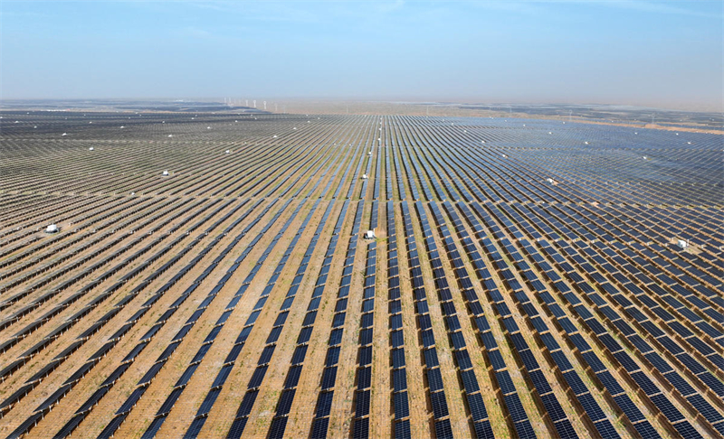 Ningxia : l'énergie propre ? du désert ? aide à se préparer au pic de consommation d'électricité de l'été à Zhongwei