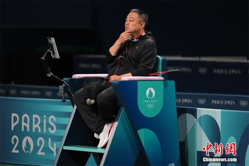 L'équipe olympique de tennis de table chinoise s'entra?ne et se prépare à la compétition à Paris