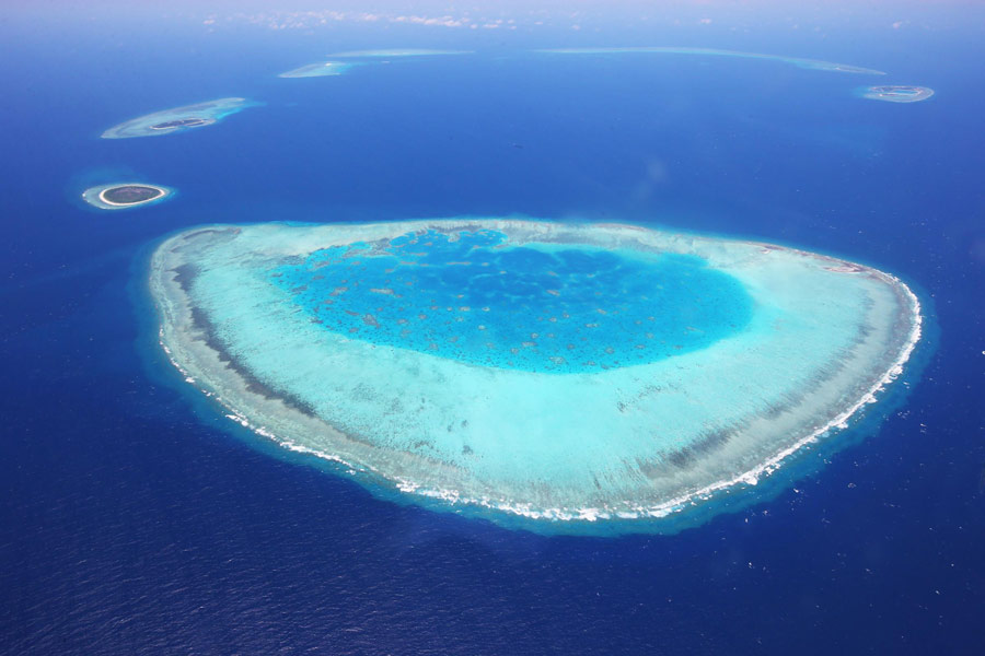 Une vue à vol d'oiseau du Récif Lingyang de l'archipel Yongla à Sansha, la province du Hainan de la Chine méridionale, le 22 mai 2013. [Photo/Xinhua]