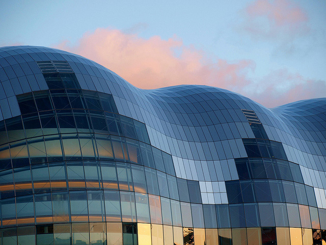 Le Sage Gateshead est un auditorium de forme ondulée construit au Royaume-Uni.