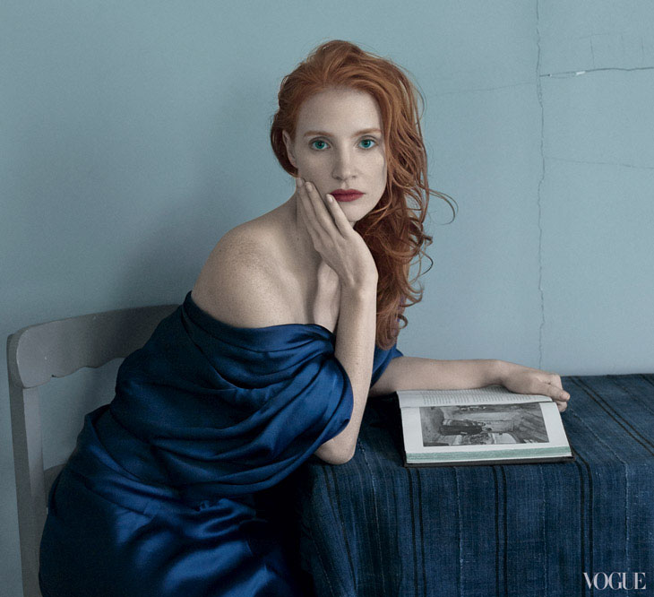 Jessica Chastain pose élégante pour Vogue (2)