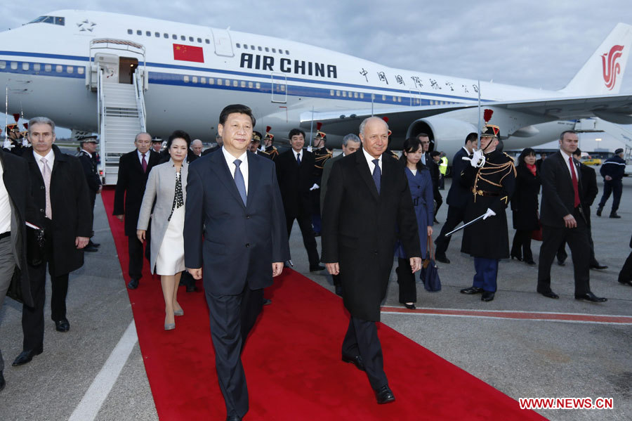 Le président chinois Xi Jinping est arrivé le 25 mars 2014 à Lyon pour une visite d'Etat en France à l'occasion du 50e anniversaire de l'établissement des relations diplomatiques entre les deux pays.