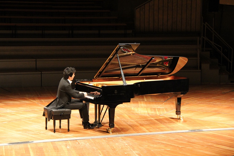 Li Yundi en concert solo à Berlin